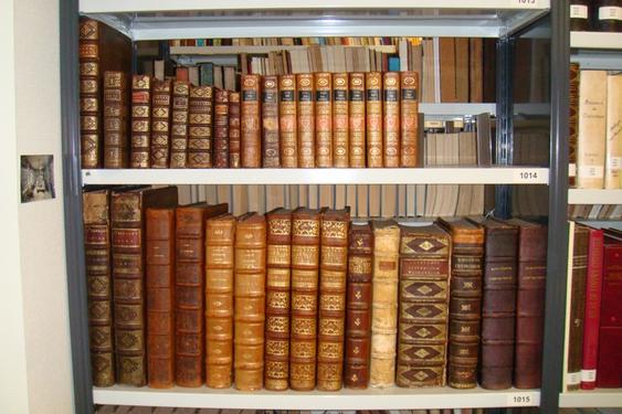 CERCCIS-bibliotheque-5-kl.jpg