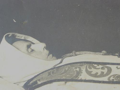 Sebastien-Wyart-lit-de-mort-2-full-MontdesCats-kl.jpg