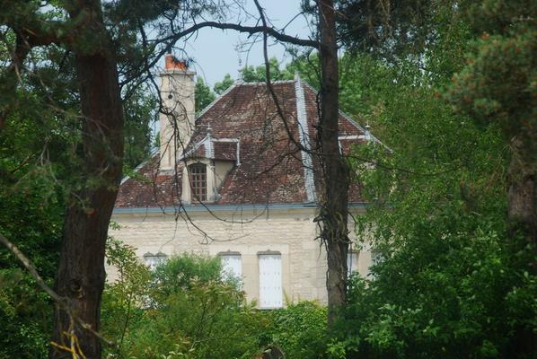 084-Charite__Lezinnes__-_Gier_-DSC_0591.JPG