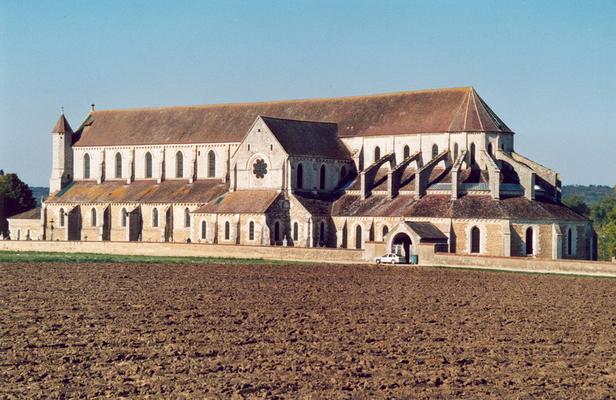 GIRAUD Patrick Pontigny_Abbaye.jpg