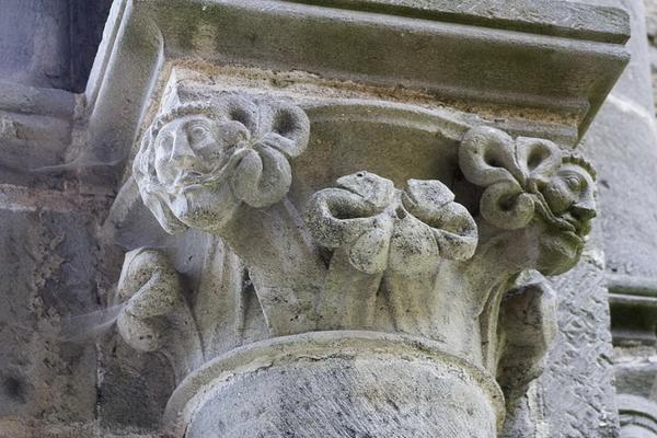 216-Daniel_Villafruela.-Abbaye_de_Villelongue-Chapiteau_sud_du_transept-20110621.jpg
