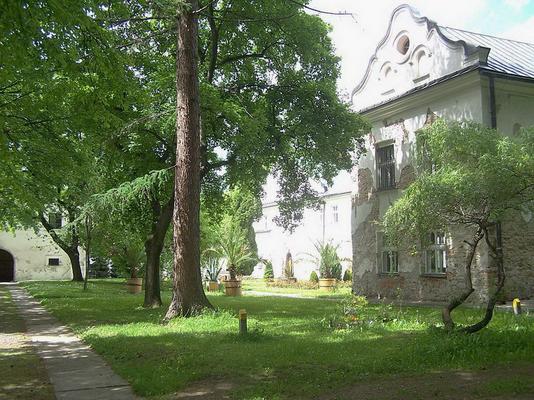 135-Szczyrzyc-Piotrus_monastery_2.JPG