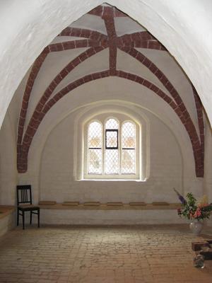 Heiligengrabe-Reimer-Kapelle_im_Kreuzgang.jpg