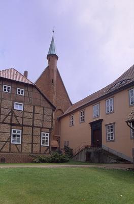 Moehring-Isenhagen-Kloster-Eingang_002.jpg