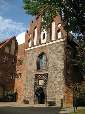 Heiligengrabe-Reimer-Stiftskirche.jpg