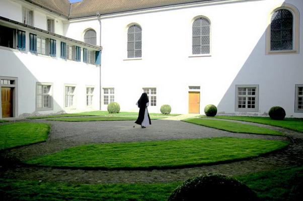 350-Fotoatelier-Kloster-Frauenthal-08.JPG