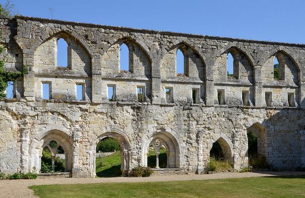 152-Pline_-_2012--DSC_0365-Abbaye-de-Mortemer.jpg