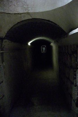 Latroun-tunnel-vinoble-kll.JPG