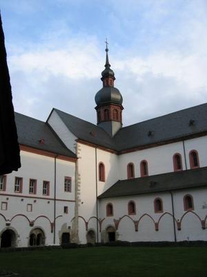 Gelbe_-_Dachreiter_Kloster_Eberbach.jpg