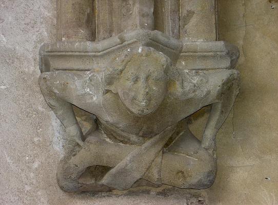 086-Eric2174-_Abbaye_d_AbondanceCulot_cloitre_abondance.jpg