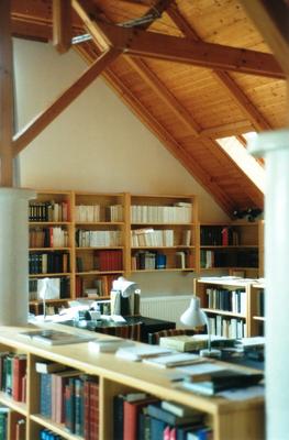 Ollig-Kismaros_Bibliothek__9-96-12_Ollig.jpg