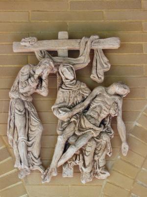 207-Spencer-OCSO-stations_of_the_cross_in_cloister.jpg