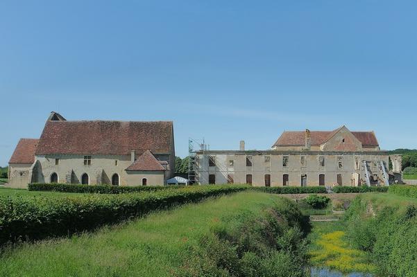 081-b-Chau7-Abbaye_de_Fontmorigny-2.jpg