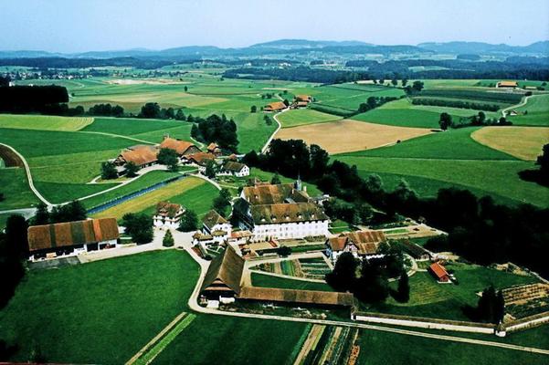 110-Kloster-Frauenthal-Cham-von-Aussen-1-1024x682.jpg