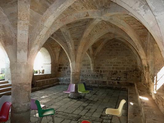 402-Chris06-Chapter_House__Abbaye_de_Beaulieu-en-Rouergue___8_.jpg