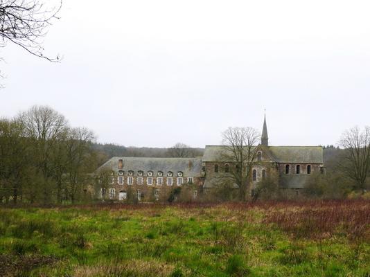 150-Simon_de_l_Ouest-Abbaye_de_Clermont_vue_d_ensemble.JPG