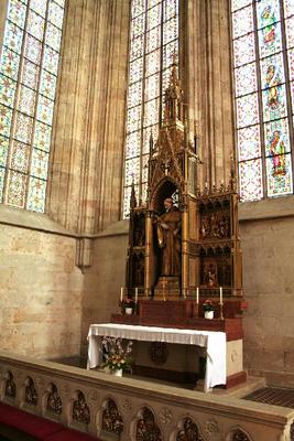 321-Heiligenkreuz_Abteikirche%%20Bernhardsaltar.jpg