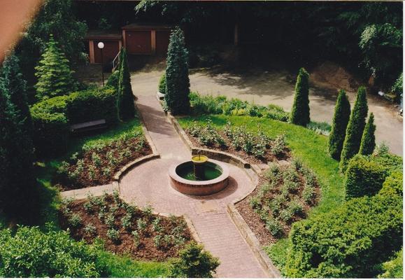 900-Donnersberg-Donnersberg-Klostergarten-kl.jpg