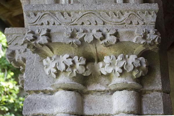 356-Daniel_Villafruela-Abbaye_de_Villelongue-Chapiteau_du_cloitre-20110621.jpg