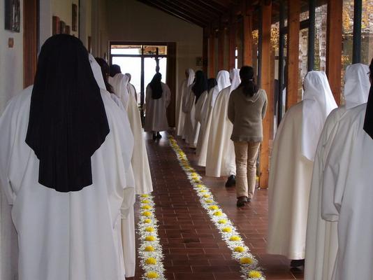 350-OCSO-Monasterio_Quilvo_Procesion_Corpus_Cristi.JPG