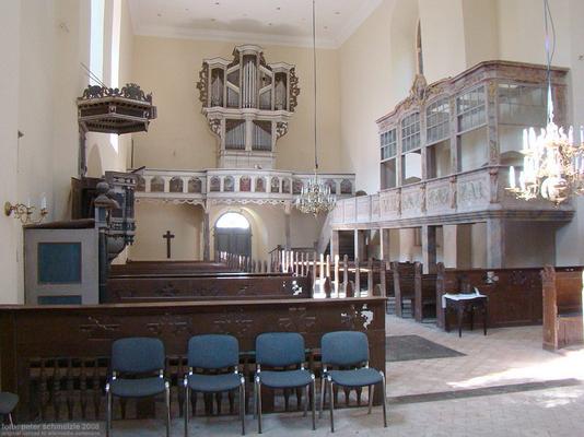 205-Ivenack-Peter_Schmelzle-kirche-innen2.jpg