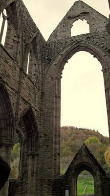 Tintern-Bauernschmidt-Wales 199.jpg