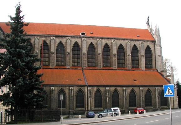 Sedlec-Charvatova.jpg
