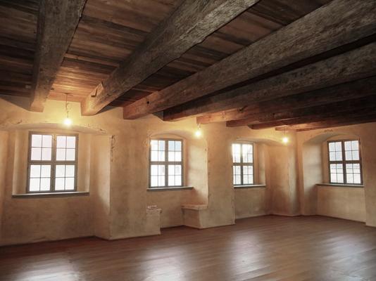 751-88-Buch-3_Abthaus_Museumsraum_1-Benndorf.JPG