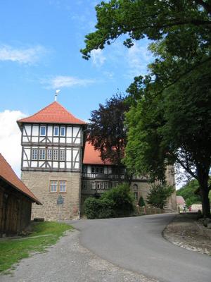 Gelbe_-_ao_Gerichtsgebaeude_Kloster_Anrode.jpg