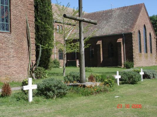 210-Azul-phOCSO-Cementerio.jpg