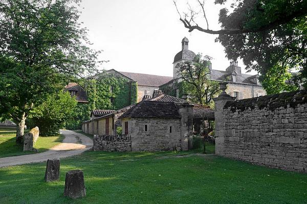 117-Krzysztof_Golik-1024px-Abbaye_de_Beaulieu-en-Rouergue_11.jpg